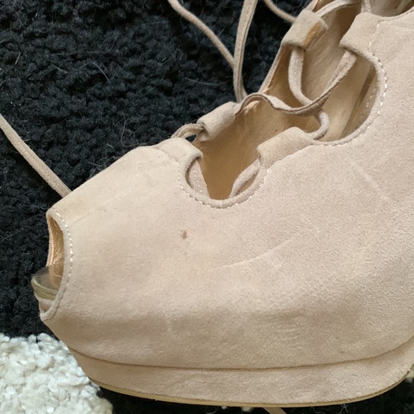 Colin Stuart suede nude lace up peep toe 6 inch heels - Picture 4 of 13